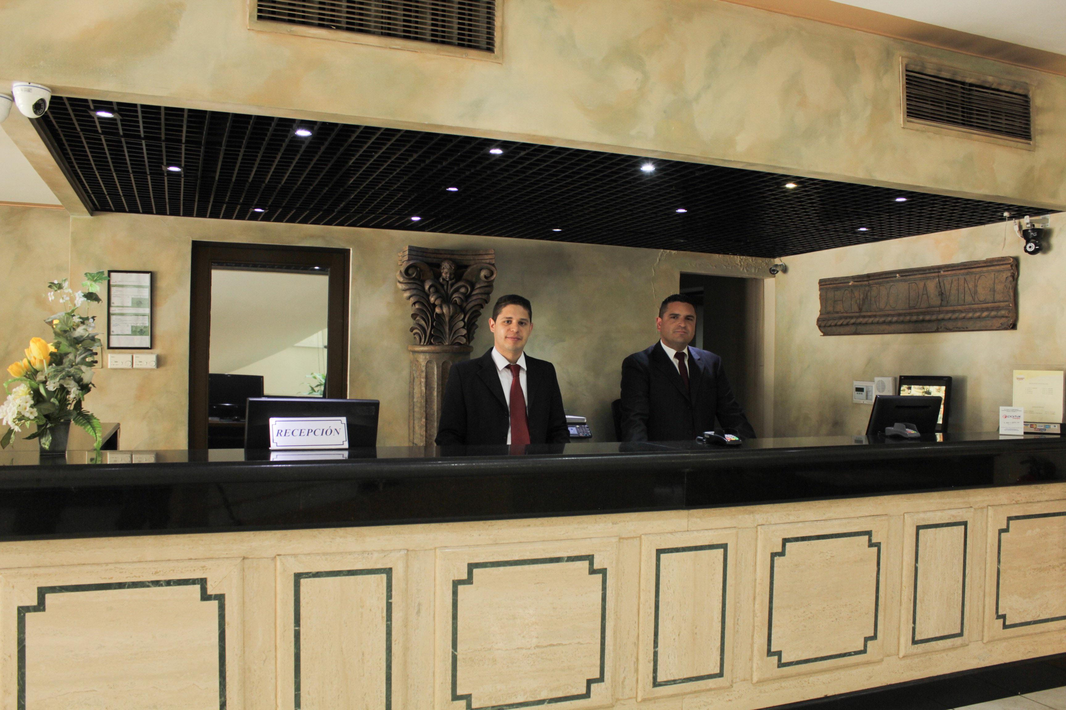 Hotel Leonardo Da Vinci Сантьяго Интерьер фото