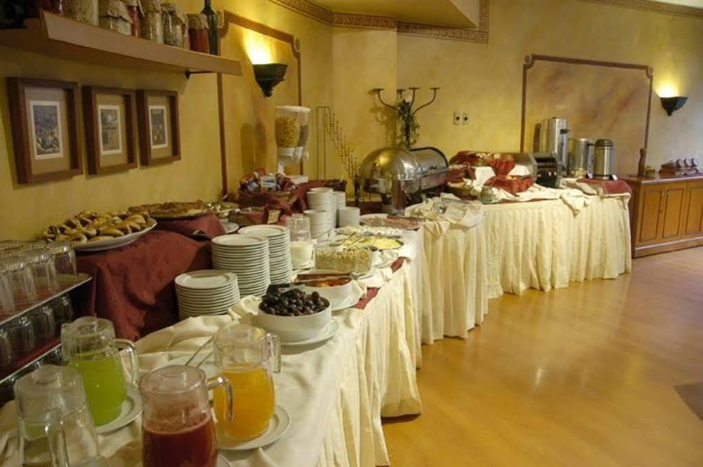 Hotel Leonardo Da Vinci Сантьяго Ресторан фото